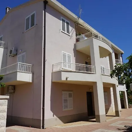 With Parking Space - 22758 * Makarská